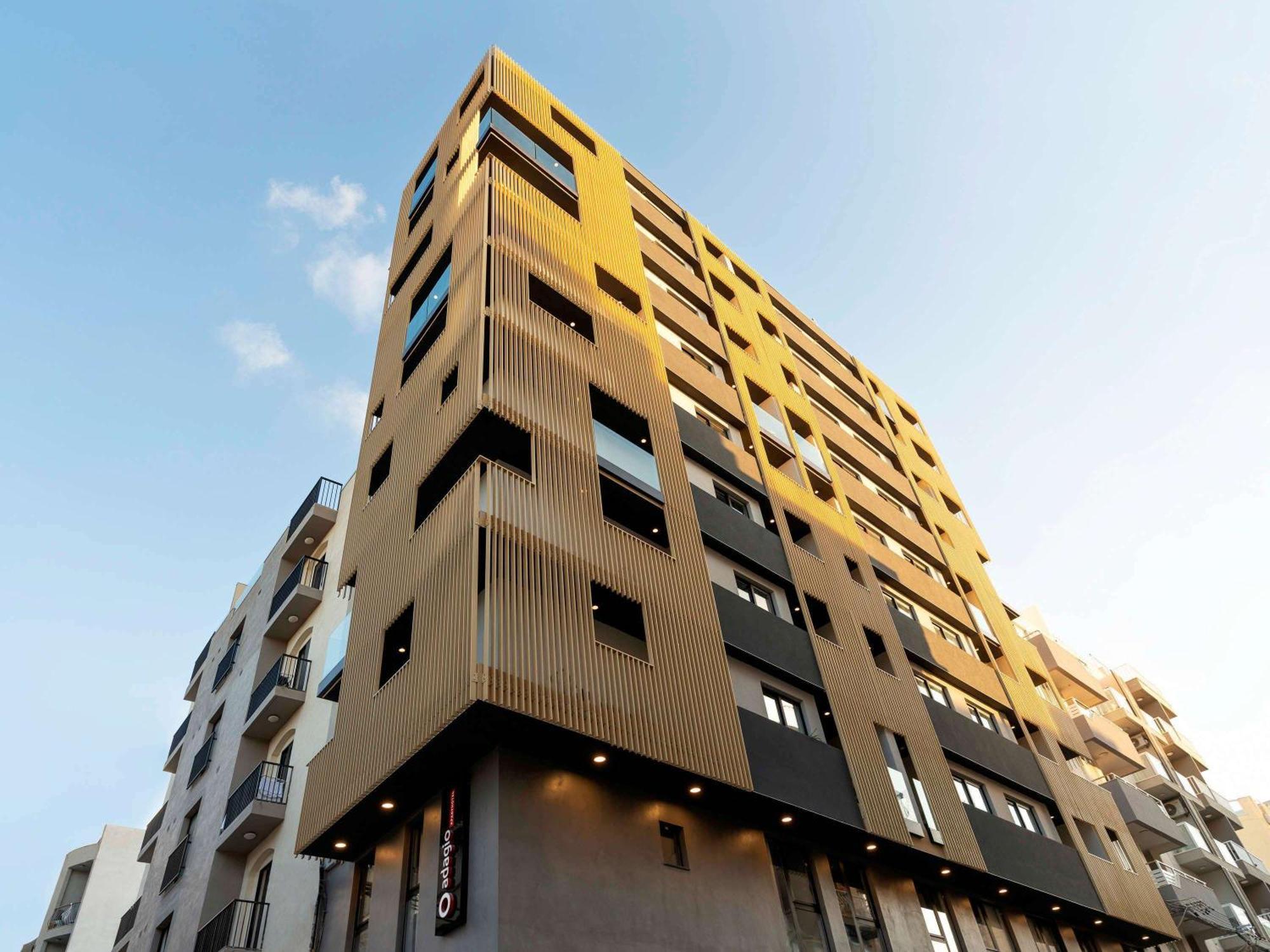 Aparthotel Adagio Malta Central Мсида Екстериор снимка